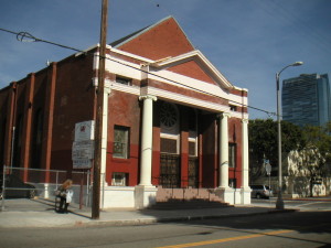 The First LA Sinai Temple (today) The First LA Sinai Temple (today)