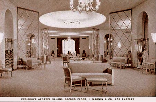 I Magnins, Los Angeles, Vintage Postcard.